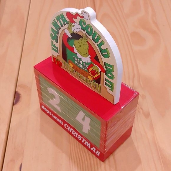 Dr. Seuss' The Grinch Stole Christmas Countdown Calendar 2025 2024 - Picture 9 of 13